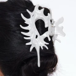 New Material / Silky Conch Hair Claw
