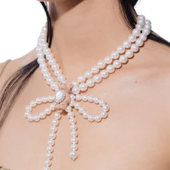 Paradise / Wooden Bear Pearl Bowknot Necklace
