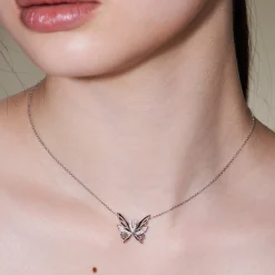 Ripple / Butterfly Shell Gemstone Necklace