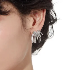 Ripple / Butterfly Short Tassel Earrings