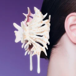 Shell / Conch Hair Claw