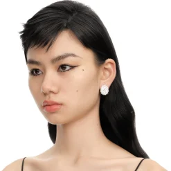 YVMIN X SHUSHUTONG / Basic Shell Sculpture Gemstone Earrings